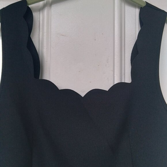 BLACK SCALLOPED NECKLINE A-LINE DRESS SLEEVELESS SIZE M MEDIUM - Picture 3 of 14